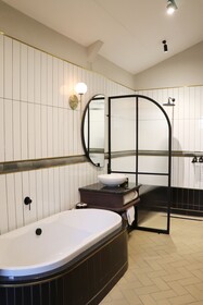 Kruger Shalati - Train on The Bridge & Garden Suites