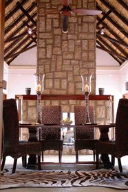 Thornybush Shumbalala Game Lodge