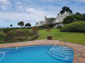 Hilltop Boutique Hotel