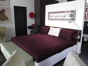 Ichibi Lakeside Lodge