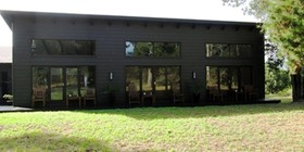 Ichibi Lakeside Lodge