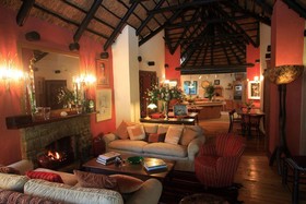 Moontide Riverside Lodge