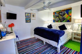 Moontide Riverside Lodge