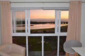 Serenity Ocean Lodge