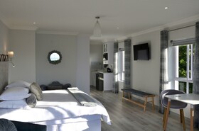 Serenity Ocean Lodge