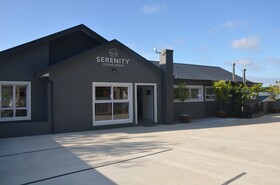 Serenity Ocean Lodge