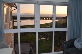 Serenity Ocean Lodge