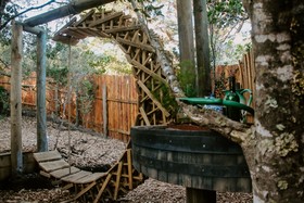 Treedom Villas And Vardos