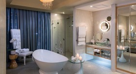 Views Boutique Hotel & Spa