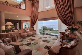 Xanadu Guest Villa