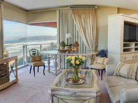 Xanadu Guest Villa