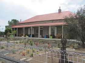 Blue Moon Guesthouse