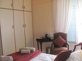 Blue Moon Guesthouse