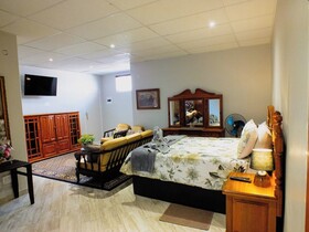 White Silo Accommodation