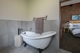 Kiara Lodge