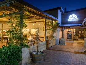 Kiara Lodge