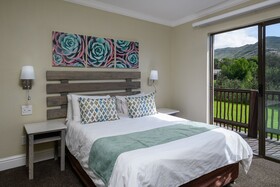 Kiara Lodge