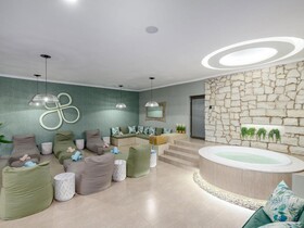 Kiara Lodge