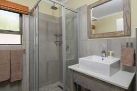 Kiara Lodge