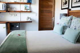 Stay At Friends - Betty's Bay