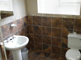 Cosy-Corner Guest House