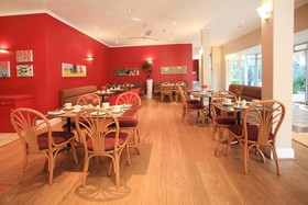 Premier Express Inn George