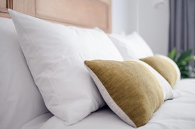 Whispering Oaks Guest House