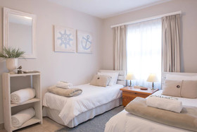 Jeffreys Bay Beach Accommodation