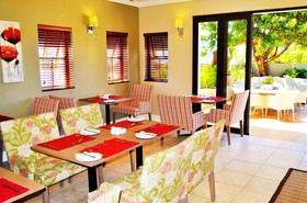 Mandyville Hotel