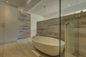 Amanzi Island Boutique Hotel