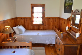 Forest Edge Nature Lovers Retreat