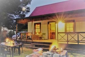 Forest Edge Nature Lovers Retreat