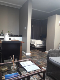 Hillview Self-catering Apartments