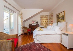 Isola Bella Guest House