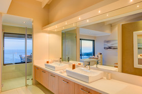 The Retreat on Cliff