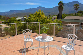 7 Eland Street B&B