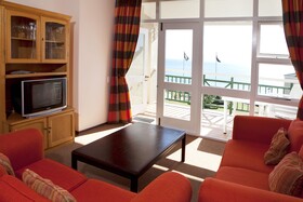 Brookes Hills Suites