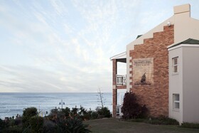 Brookes Hills Suites