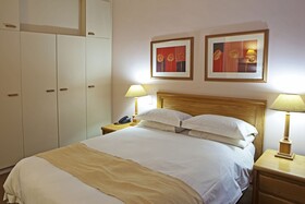 Brookes Hills Suites