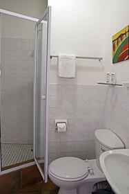 Brookes Hills Suites