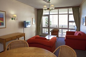 Brookes Hills Suites