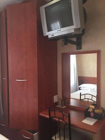 á La Martha’s Air-Port Guest House