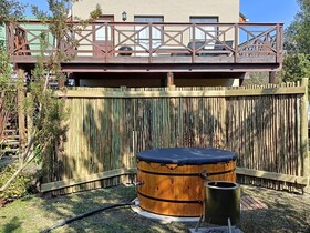 Fijnbosch Cottage and Camping