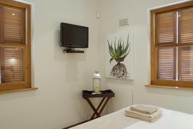 Yellow Aloe Guesthouse
