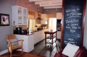 La Montagne Bed & Breakfast
