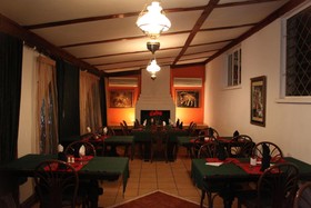 Africanza Lodge and Restaurant