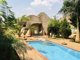 Golden Hills Lodge