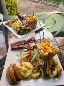 Golden Hills Lodge