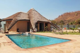 Golden Hills Lodge