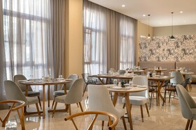Protea Hotel by Marriott Lusaka International Airport